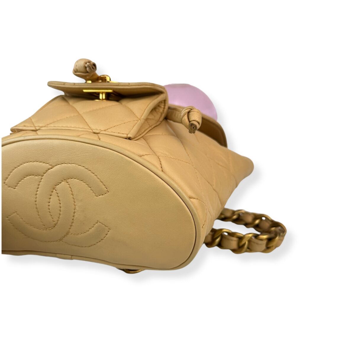 chanel | 駝色金釦迷你duma 雙肩包
